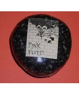 Pink Floyd The Wall Paperweight Novelty Rock Vintage - $25.96 CAD