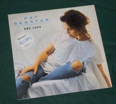 PAT BENATAR ONE LOVE VINTAGE UK 45 RPM RECORD W/PIC SLEEVE 1988 - £14.93 GBP