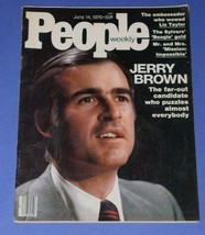 JERRY BROWN PEOPLE WEEKLY MAGAZINE VINTAGE 1975 - £19.74 GBP