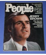 JERRY BROWN PEOPLE WEEKLY MAGAZINE VINTAGE 1975 - $34.17 CAD