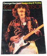GEORGE HARRISON 1977 SOFTBOUND BOOK THE BEATLES - €34,23 EUR