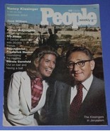 HENRY KISSINGER PEOPLE WEEKLY MAGAZINE VINTAGE 1974 - £31.34 GBP