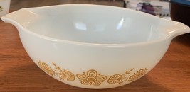 Vintage Pyrex 2 1/2 Qt Butterfly Gold Bowl  #443 USA Made - $334.80 MXN