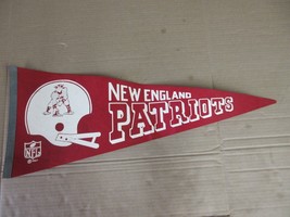 Vintage New England Patriots Two Bar Helmet NFL Flag Pennant - £43.68 GBP