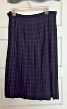 Compliments Classic Navy, Green &amp; Red Plaid Women&#39;s Skirt Size 14 - $25.10