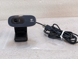 Works  Logitech 720P HD Webcam With Built in Microphone (V-U0018) (S2) - £10.21 GBP