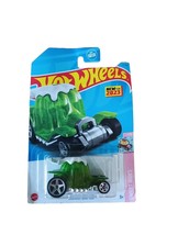 Sweet Driver Sweet Rides Hot Wheels - $8.49