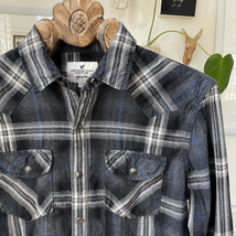 American Eagle Snap Front Plaid Western Style Shirt Black Grey M - $375.67 MXN