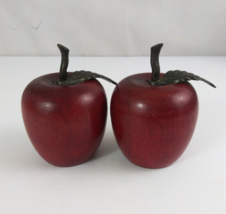Vintage Price Import Wooden Apple 3.5&quot; Salt &amp; Pepper Shakers - €8,32 EUR