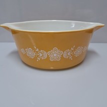 VTG Pyrex Butterfly Yellow Gold  2 1/2 Quart Casserole Dish NO LID  - $18.33