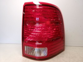 Fits 2004 2005 Ford Explorer Passenger Rh Outer Quarter Panel Tail Light... - £25.76 GBP