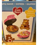 NEW IN BOX PINK CARE BEARS WAFFLE MAKER - MAKES TENDER HEART WAFFLE - $1,635.45 MXN