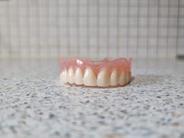 Full Upper Denture/False Teeth,Horseshoe/No Palate Design, Brand new. - $80.00+