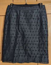 Donna  Karan DKNY Black Eyelet Pattern Lined Zip Back Short Pencil Skirt SIZE 2 - £11.32 GBP