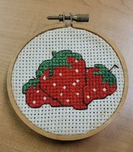Vintage Small Completed Cross Stitch in 3.25&quot; Hoop STRAWBERRIES Collectible - £3.56 GBP