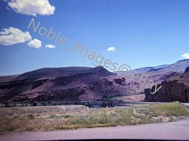 1963 Highway Scene near Lander Wyoming 35mm Slide - £4.28 GBP