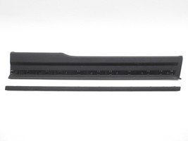 22-24 Rivian R1T Front Lower Left Drivers Door Molding Cladding Bracket -22-A-L - £356.11 GBP