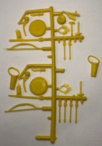 Vintage 1960&#39;S Nos Yellow Marx 54mm Indian Figure Sprue Accessories - $99.00