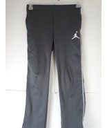 Jordan Therma Fit Gray Track Pants Boys Size Medium - $308.61 MXN
