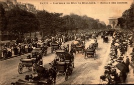 Paris L&#39;avenue du bois de boulogne retour des courses chariot France RPPC-BK44 - £3.11 GBP