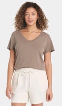 Women&#39;s Large Short Seeve Scoop Neck T-Shirt in Brown - a New Day - $9.99