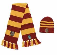 Harry Potter Hogwarts Knit Hat Scarf Set Red Yellow Gryffindor Hermione Licensed - £15.47 GBP