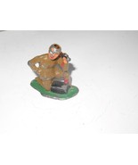 VINTAGE LEAD SOLIDER- CROUCHED ON FIELD PHONE- APPROX 2&quot;- FAIR- H50 - £3.50 GBP