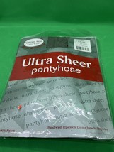 ultra sheer panty hose pantyhose stocking Queen  size GRAY size 40&quot; - 54 &quot; hip - £2.47 GBP