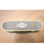 Mini skateboard finger digimon vintage digital monsters - $348.58 MXN