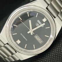 GENUINE VINTAGE SEIKO 5 AUTOMATIC JAPAN MENS DAY/DATE BLACK WATCH 621c-a... - $44.00