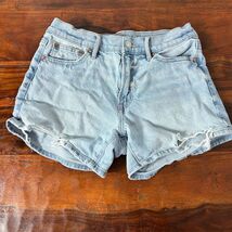 American Eagle Women's High Rise Denim Shorts Light Wash Size 00 - $5.94