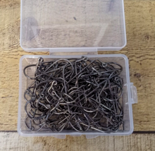 APPROX 100 Pack - Lomubue High Carbon Steel 90 Degree Jig Fish Hooks Sea... - $9.99