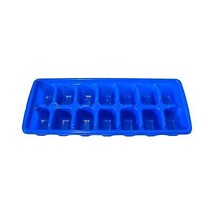 Lot Set of 3 Stacking Ice Cube Trays Plastic 1 Blue &amp; 2 White - £7.02 GBP
