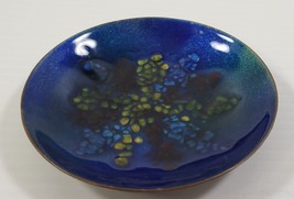 *B2) Vintage Bovano of Cheshire Enamel on Copper Plate 4&quot; Dish Blue Floral Bloom - £11.72 GBP