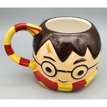 Harry Potter Coffee Cup Red &amp; Yellow Scarf Tea Mug Seven 20 Warner Bros. - £11.80 GBP