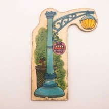 Puzzletown Replacement Lamp Post Piece Cardboard Bus Stop Lowly Worm Cra... - £3.13 GBP