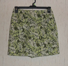 Excellent Womens Liz Claiborne Villager Stretch Green Floral Skort Size 8 - £18.64 GBP