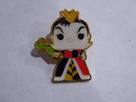 Disney Trading Pin 132269 Loungefly - Funko Pop Queen of Hearts - £11.24 GBP