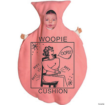 Whoopie cushion bunting - $908.44 MXN