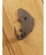 FISH COAT HOOK RUSTIC CAST IRON FISHERMAN WALL MOUNTED BROWN HAT CABIN F... - $13.70 CAD