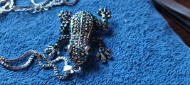 New Betsey Johnson Necklace Frog Toad Blue Rhinestones Shiny Pretty Collectible - £11.85 GBP