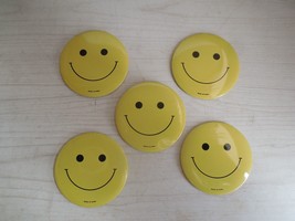 Lot of 5 x 3-1/8&quot; Diameter All Metal Yellow Smiley Smile Face Pinback Button VGC - £12.98 GBP