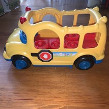 Fisher Price Little People School Bus-Lights &amp; Sounds-2002 Working - $9.41