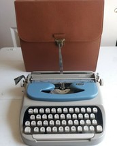 Royal Citadel Manual Portable Typewriter with Ribbon, Leather Case 1963. - £156.12 GBP