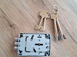 KABA Mauer/DORMAKABA / 73042 Tricontus/Safe Lock with 4 Keys - $71.78