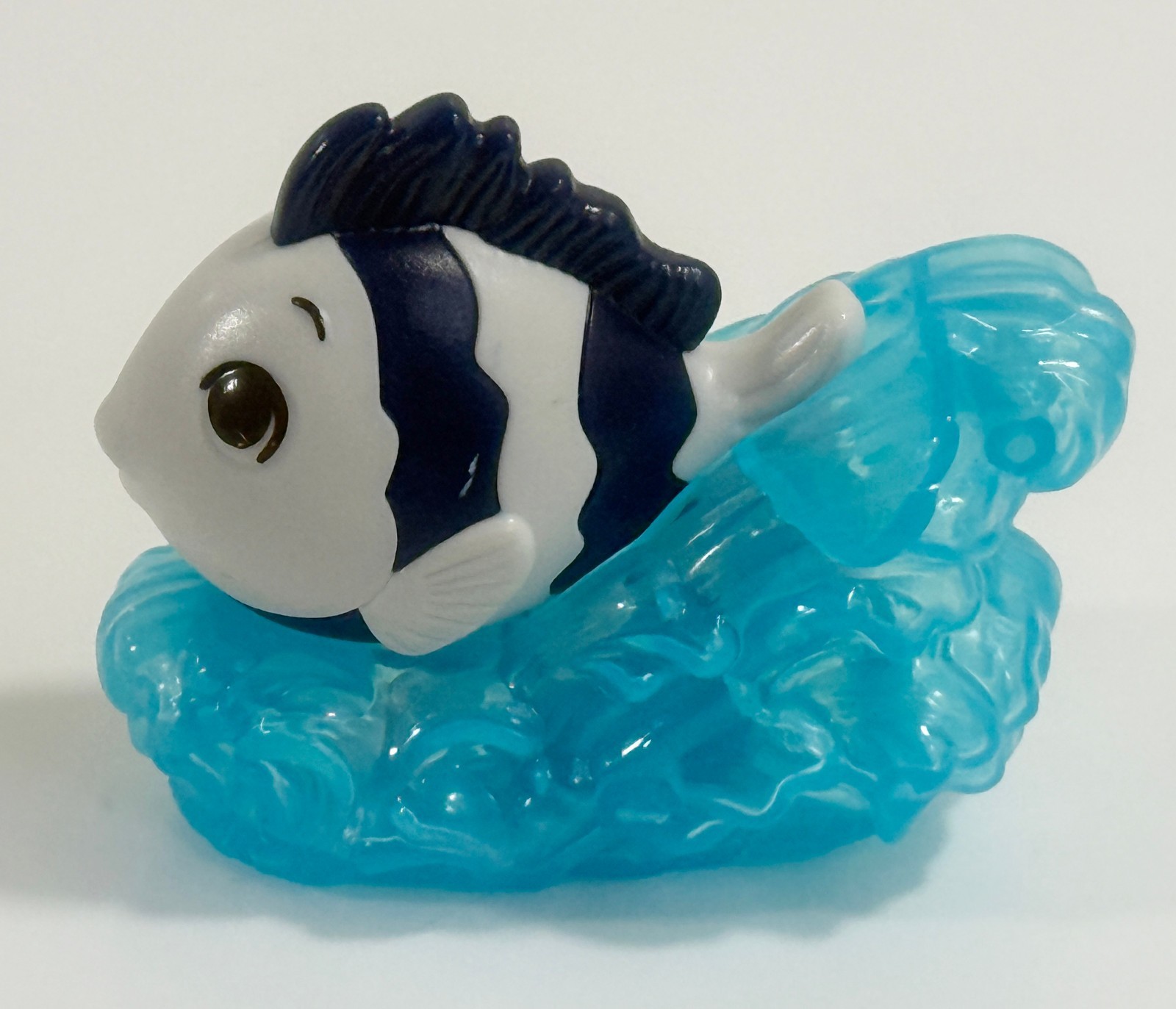 Disney The Little Mermaid #4 Flounder The Fish 2023 McDonalds Happy Meal... - $5.93