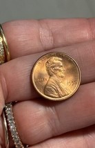 1990 RD RED Stunning LINCOLN MEMORIAL Cent PENNY 1C US! Excellent Condit... - $23.38