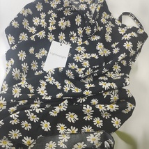 Lightweight dresses, suit for any occasion image 2