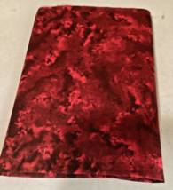 1.333 yds Deep Red Marble Quilting and Crafting Cotton Fabric (50&#39; x 44&quot;} - £7.76 GBP