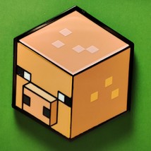 Minecraft Pig Enamel Pin FiGPiN Mini Y35 Rare Official Mojang Collectible - £18.22 GBP